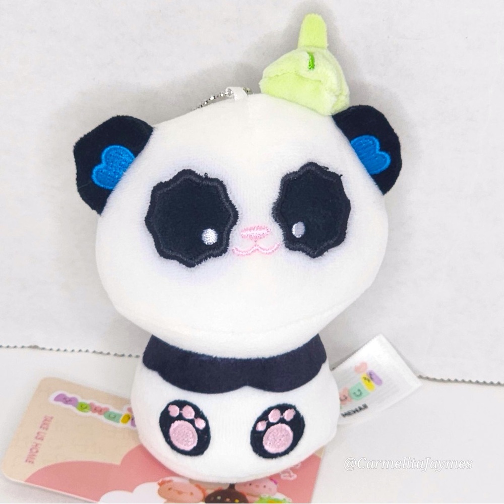 MEWAII 🐼 PANDA Mini Bouncy Bouncy Plush Keychain Clip NWT